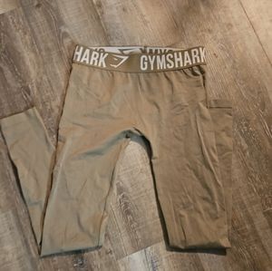 Gym shark leggings size small